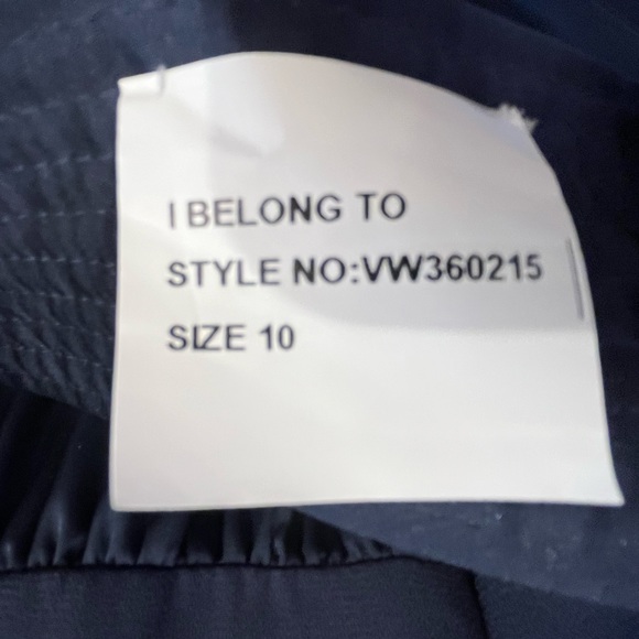 Vera Wang Bridesmaid Dress. Floor length. Navy. Size 10 - Picture 6 of 6